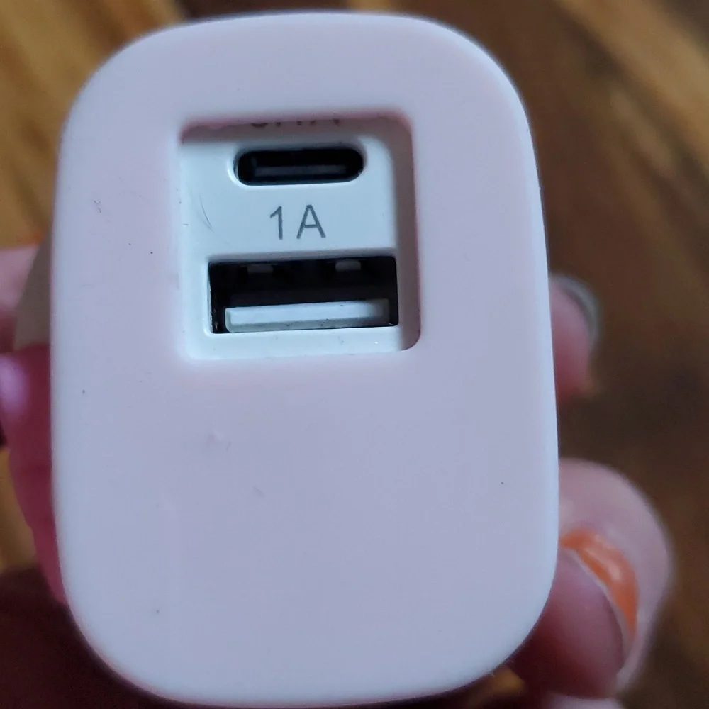 Hello Kitty adapter Cover